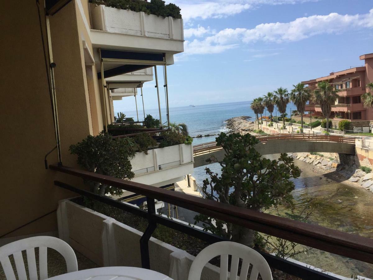 Apartamento Casa Di Rosa San Lorenzo al Mare Exterior foto