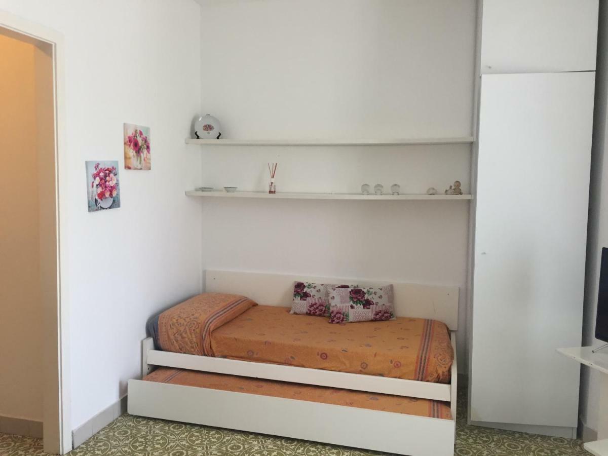 Apartamento Casa Di Rosa San Lorenzo al Mare Exterior foto